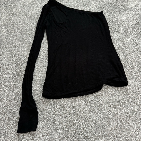Michael Lauren One Long Sleeve Top - Picture 2 of 2